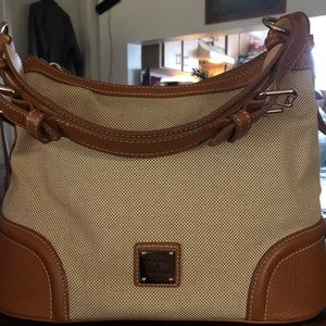 Dooney & Bourke purse
